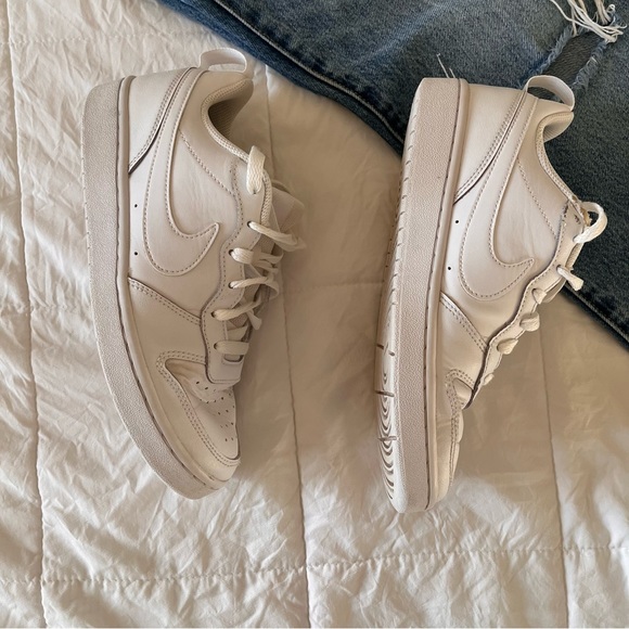Nike‎ Shoes White Low Top Size 6 - Picture 7 of 10